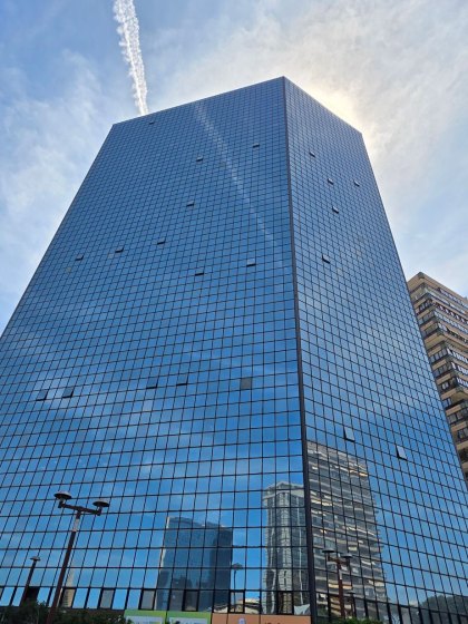 La torre del Centro Direzionale di Napoli che ospita la sede ControlAuto